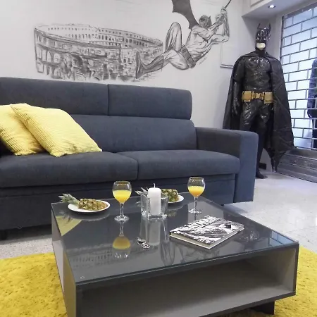 Апартаменты Batcave Пула