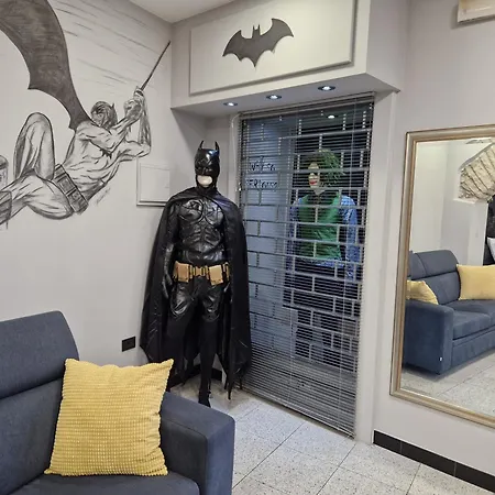 Batcave بولا