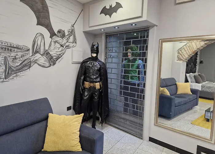 Batcave بولا